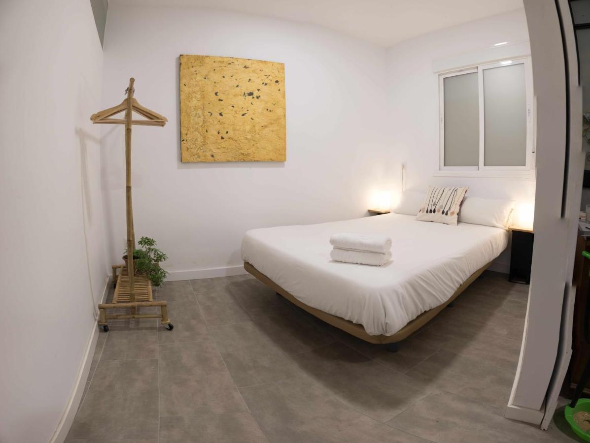 Monkeys Apartments La Artista Севилья Экстерьер фото